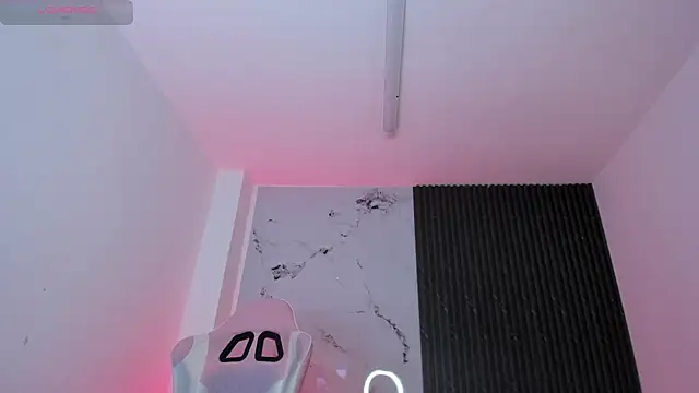 XXX chat uživo modela Chloemuaak