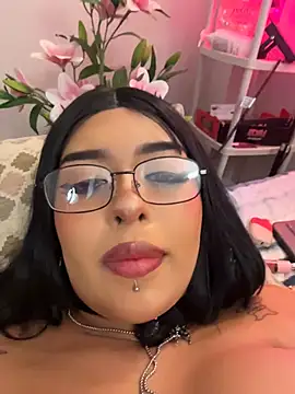 Chat XXX Live Im_Nalaa