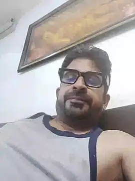 XxX_KING30's Live XXX Chat