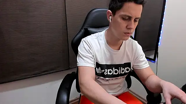 KendricTorresn Live XXX chat