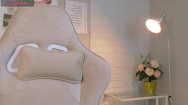 OliviaBrayan Adlı Modelin Canlı XXX Sohbeti