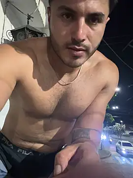 noahstevenss: απευθείας συνομιλία ΧΧΧ