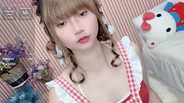 di-or- লাইভ XXX চ্যাট