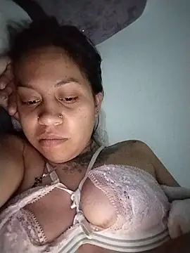 Tiphanydirty3 XXX чат на живо