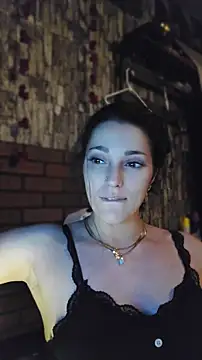 Eda_kis Adlı Modelin Canlı XXX Sohbeti
