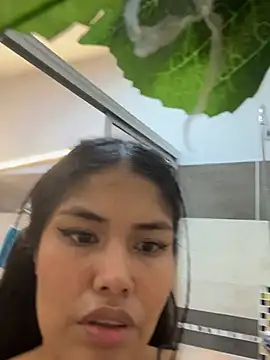Channel_Mills' Live XXX Chat