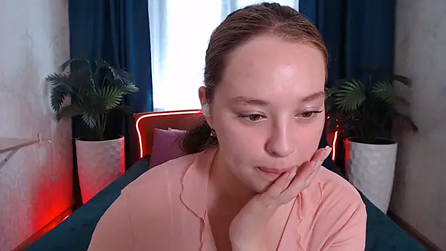XXX chat uživo modela PureLedy