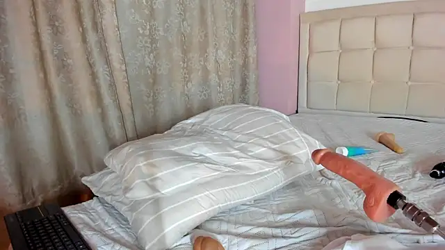 Mich-12 লাইভ XXX চ্যাট