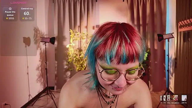 powderofgun's Live XXX Chat