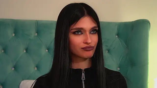 XXX chat uživo modela BeverlyMost