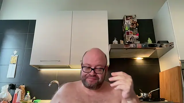 theitalianbear XXX чат на живо