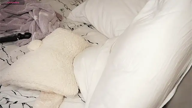QueenieGitt Adlı Modelin Canlı XXX Sohbeti