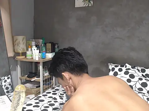 Natsboii Live XXX-Chat