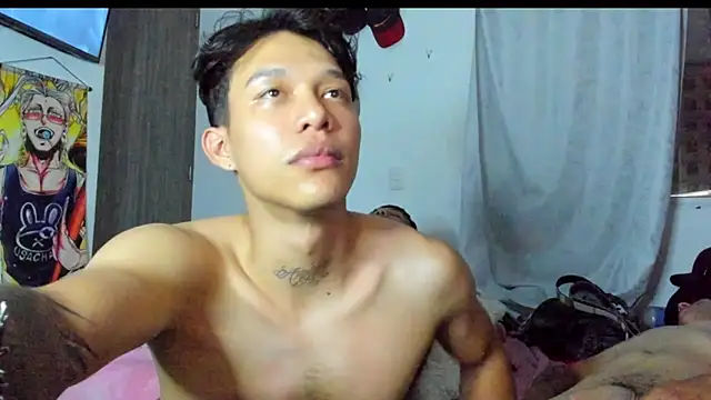 TommyGun_22 Pertunjukan Webcam
