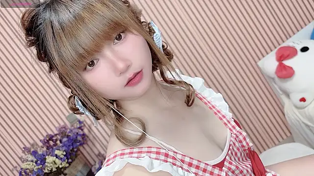 di-or- Live XXX-Chat