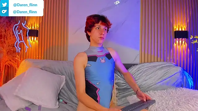 צ'אט XXX בשידור חי של IM_DAREN