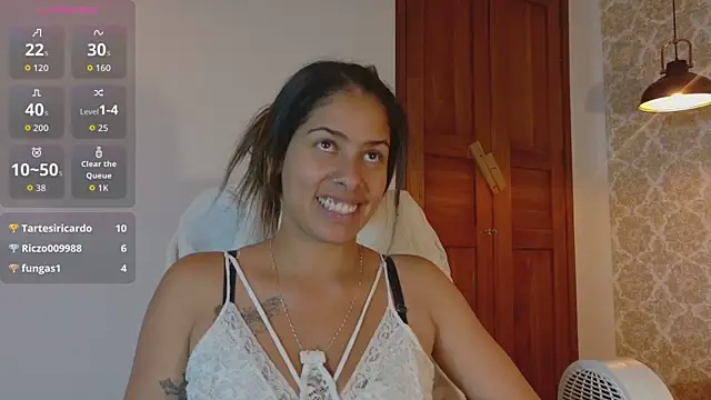 nairobi8 – Live XXX-chat