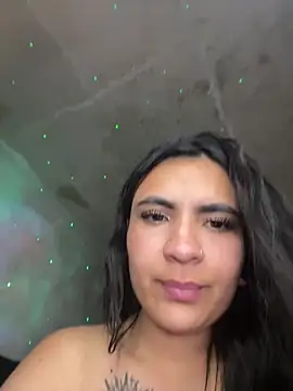 HannahCooper_ Chat XXX in diretta