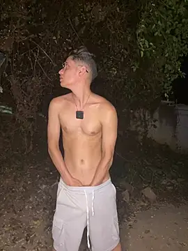 Онлайн ч ат XXX Axel-xel