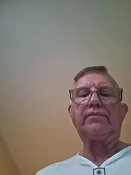 Show de Robotnikm na webcam