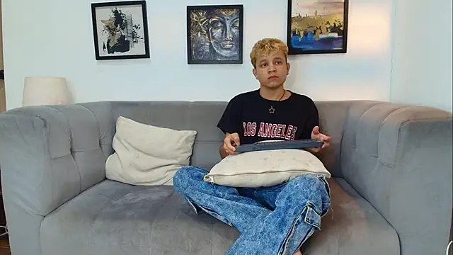 BIG_DICK2027's Live XXX Chat