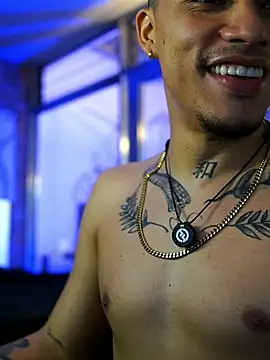 AlphaMasterXxx Live XXX Chat