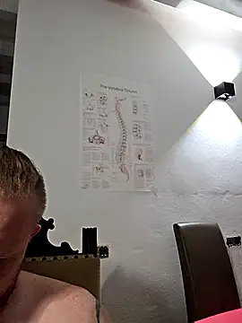 Czat XXX na żywo – kylie_blck