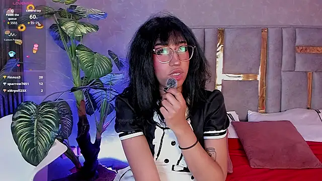 Karin_Ks live XXX chat