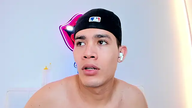 צ'אט XXX בשידור חי של Litzy1_