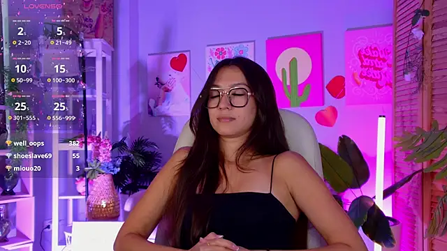XXX chat uživo modela LanaBaker