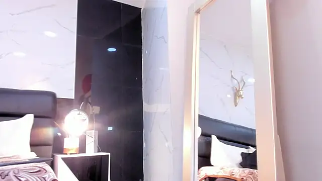 XXX chat uživo modela AnnaJhonsonn