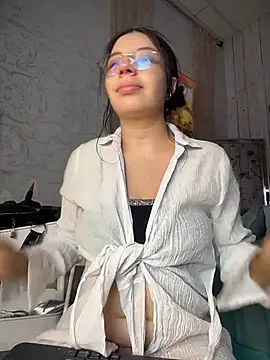 ShyDesireXXX 现场XXX聊天