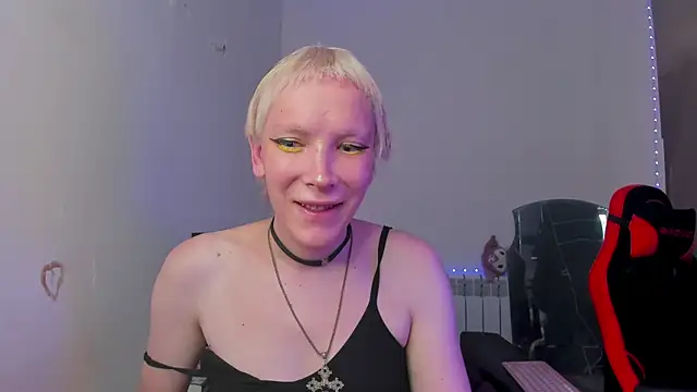 Lyricca: онлайн-секс-чат