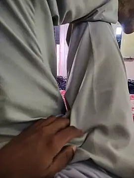 delhidick678 Webcam-Show