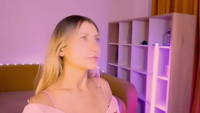 Živý XXX chat ZoeGrant