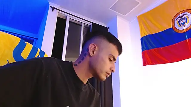 Bad_Boy_Carter69 Chat XXX live