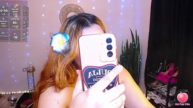 ArticaBelle's Live XXX Chat