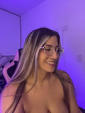Issabela_G1's Live XXX Chat