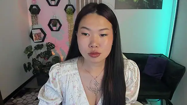 LunaPurrr live XXX chat
