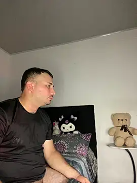 Czat XXX na żywo – maximo_torreychelli