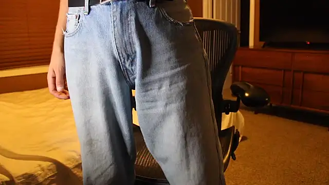 Czat XXX na żywo – jjjjjfive