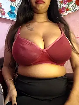 Miss_Fiza élő XXX-chatje
