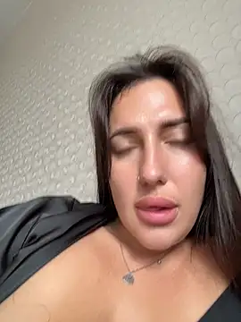 AleksandraRich's Live XXX Chat