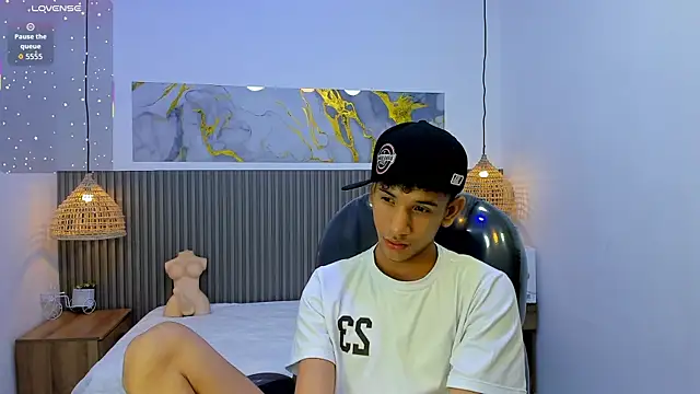 JDWhite18 Chat XXX in diretta