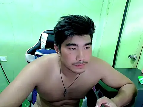 HunkfiremanのライブXXXチャット