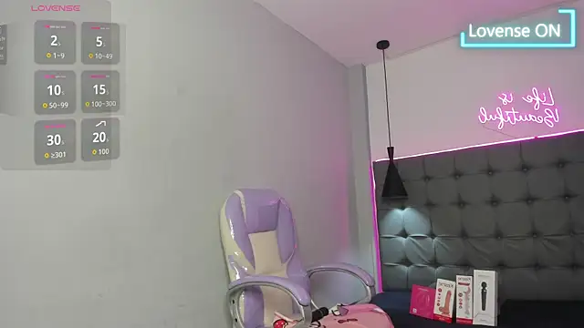 scarletcherry18 Live XXX Chat