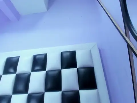 Isabella_Moraa: онлайн-секс-чат