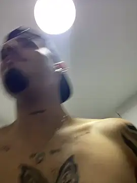 NikoStone_ Chat XXX in diretta