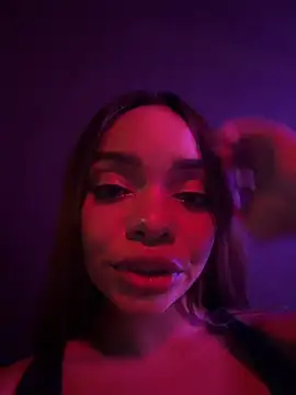 ItsKimHere – Live XXX-chat
