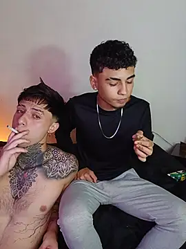 Chat XXX ao vivo de 7_Saturno_7